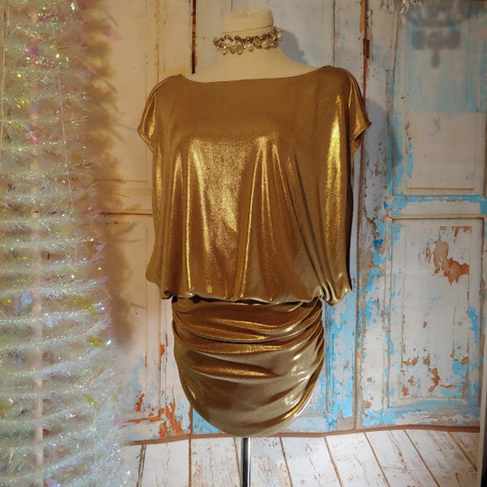 BCBG MAXAZRIA party holiday shinny sparkle stretch lined dress/size S/gold